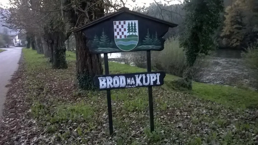 Brod na Kupi Holiday Home Vesna קרואטיה