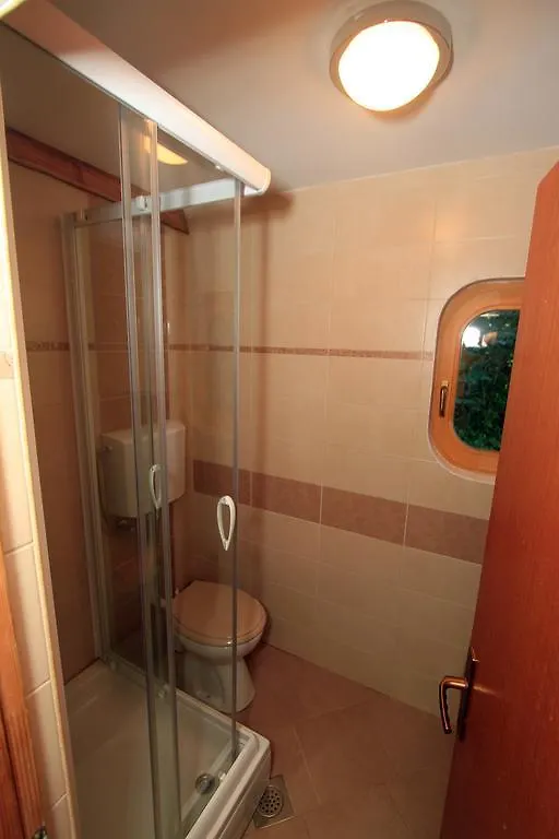 Brod na Kupi Holiday Home Vesna